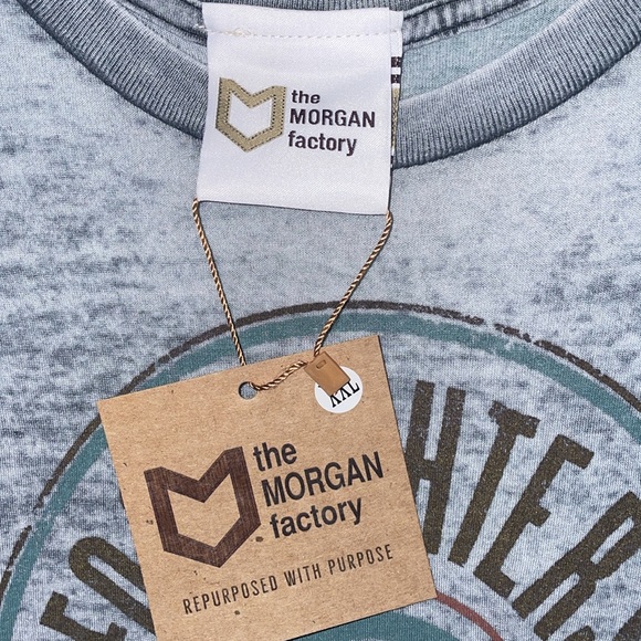 Upcycled CUSTOM top ✌️ NWT! - Picture 4 of 6